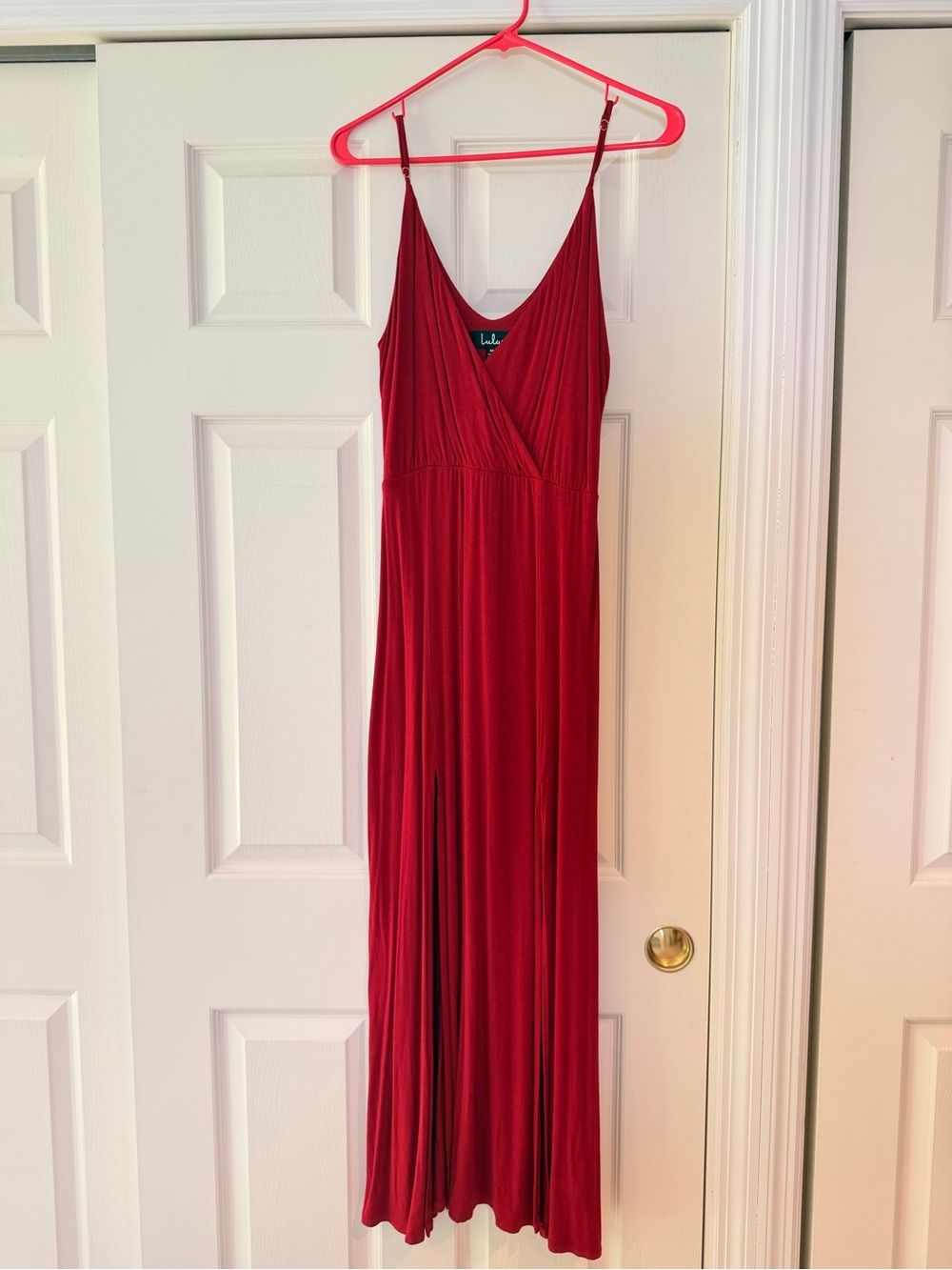Lulu's Crimson V-Neck Spaghetti Strap Maxi Dress